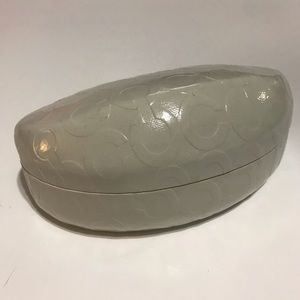 COACH SUNGLASSES CASE CLAMSHELL
